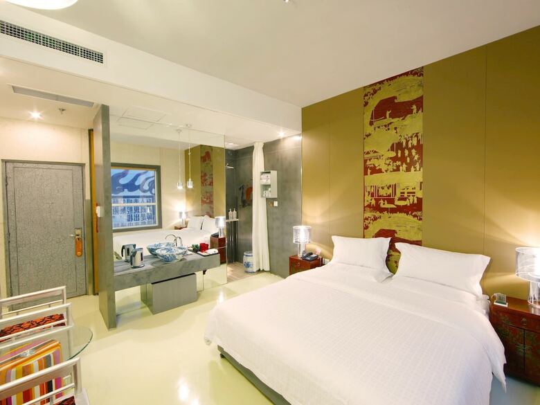 China Community Art Habitat Hotel