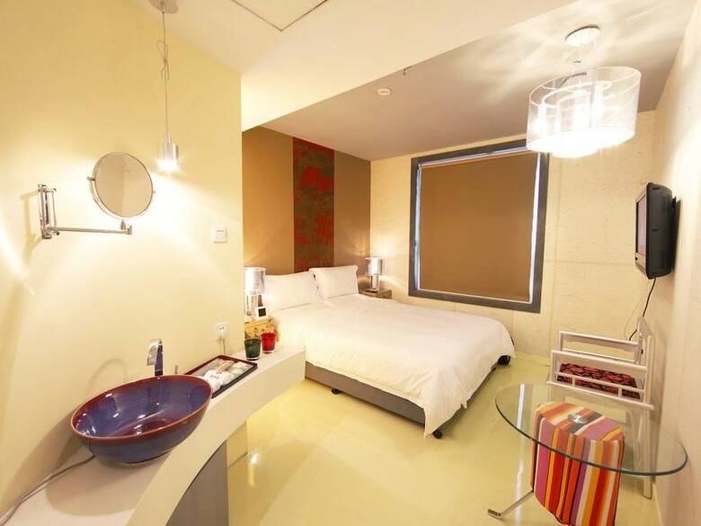 China Community Art Habitat Hotel