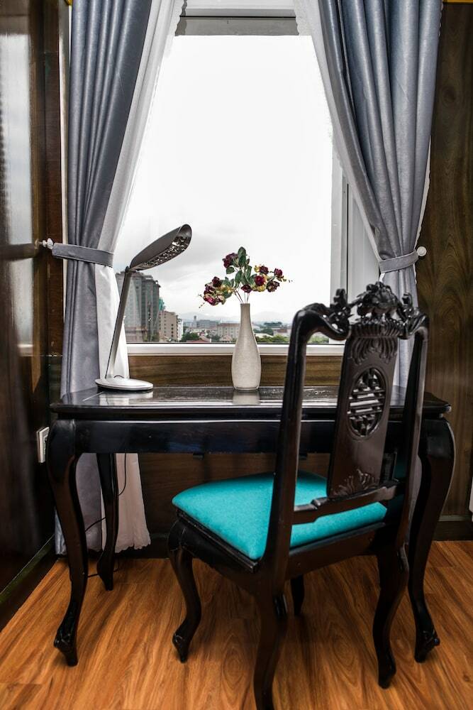 The Sunriver Boutique Hotel