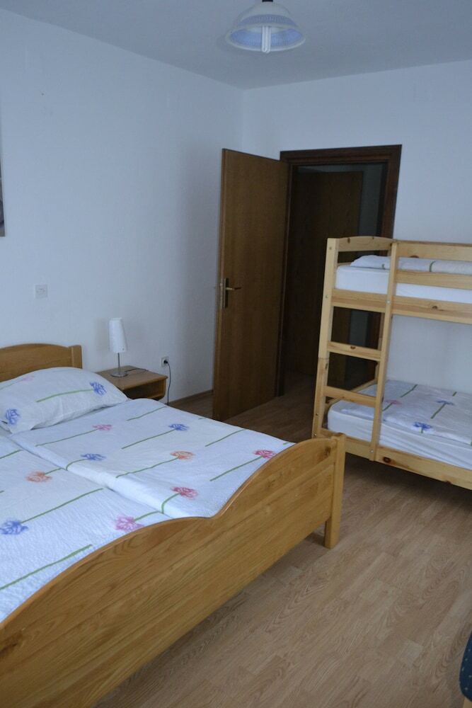 Hotel Kmecki Hram