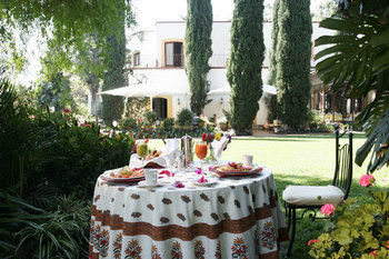 Hotel Hacienda Los Laureles