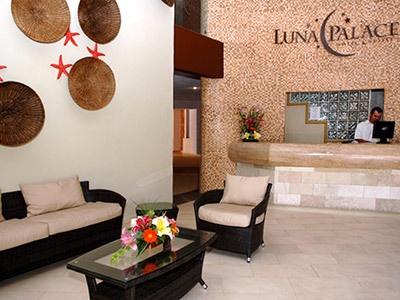 Hotel Luna Palace
