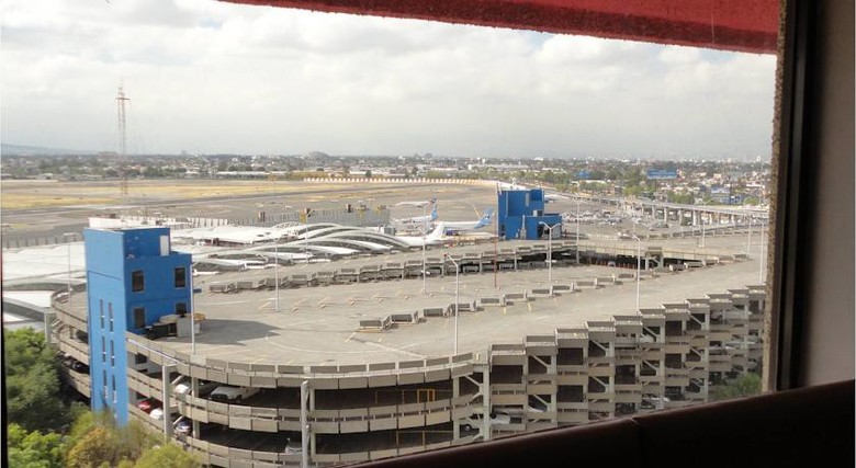 Hotel Camino Real Aeropuerto