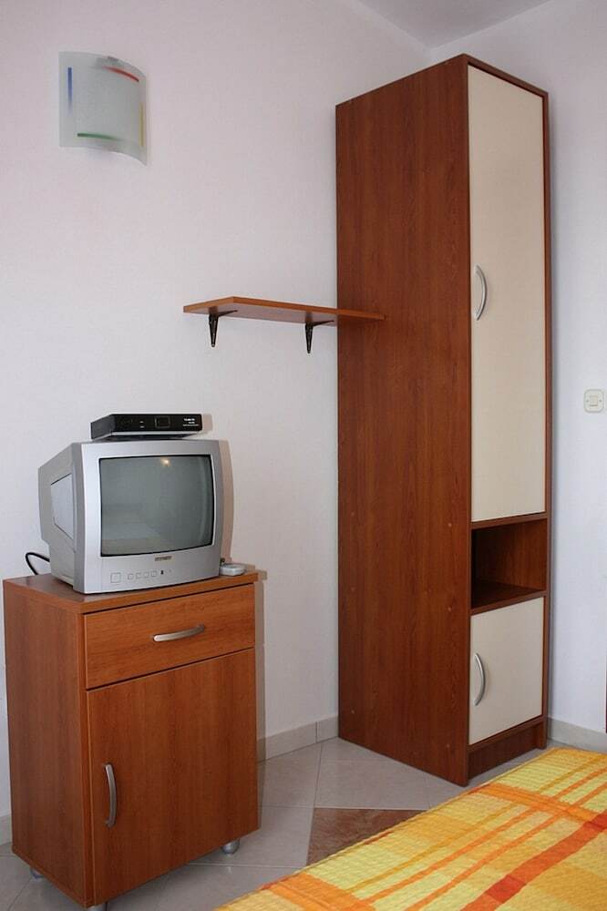 Apartments Blato-j