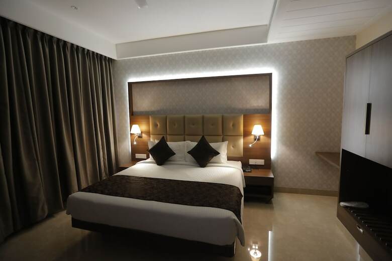 Hotel Radiance
