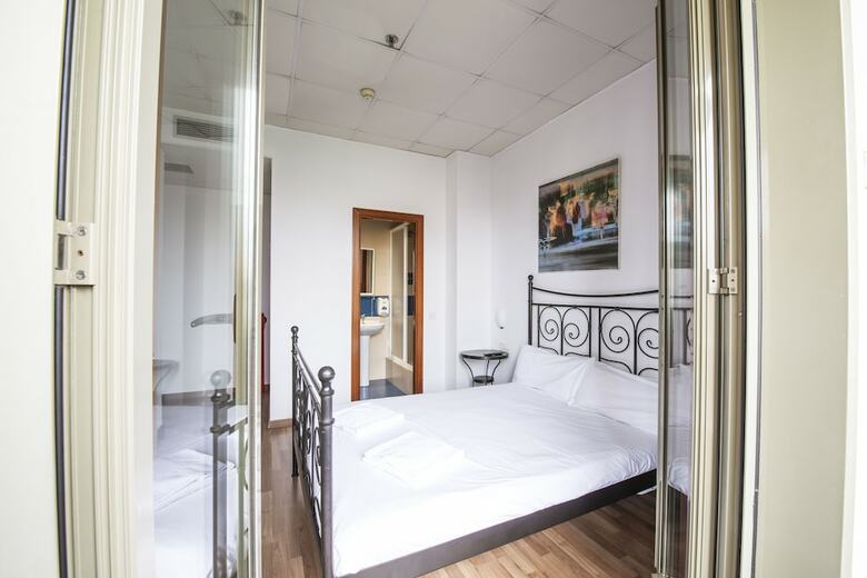 Hostal Safestay Passeig de Gracia