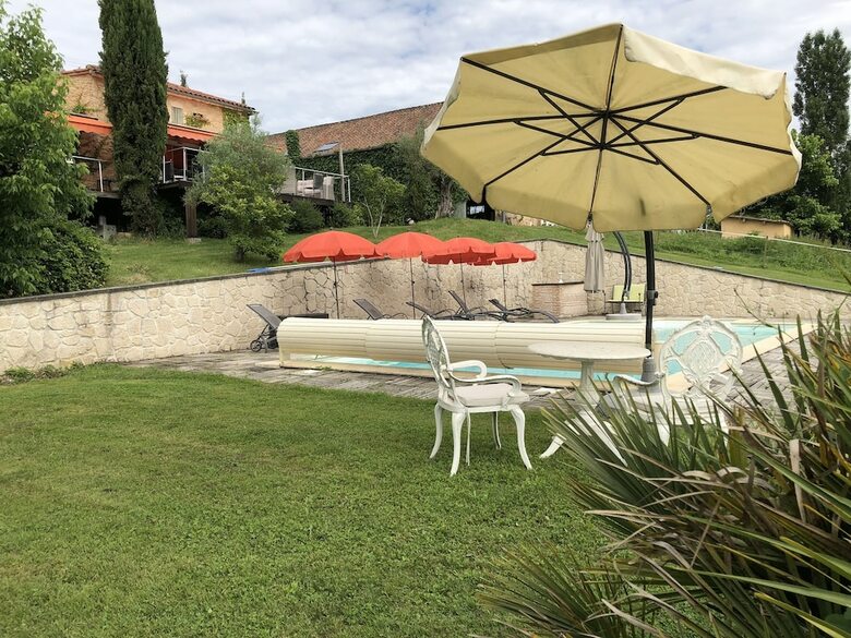 Bed & Breakfast Le G�te de Pouzatel