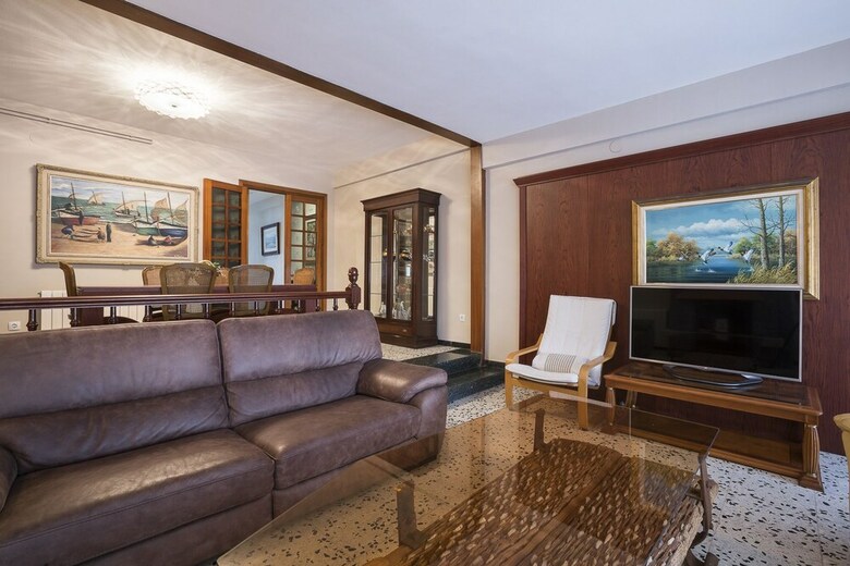 Apartamentos Montserrat