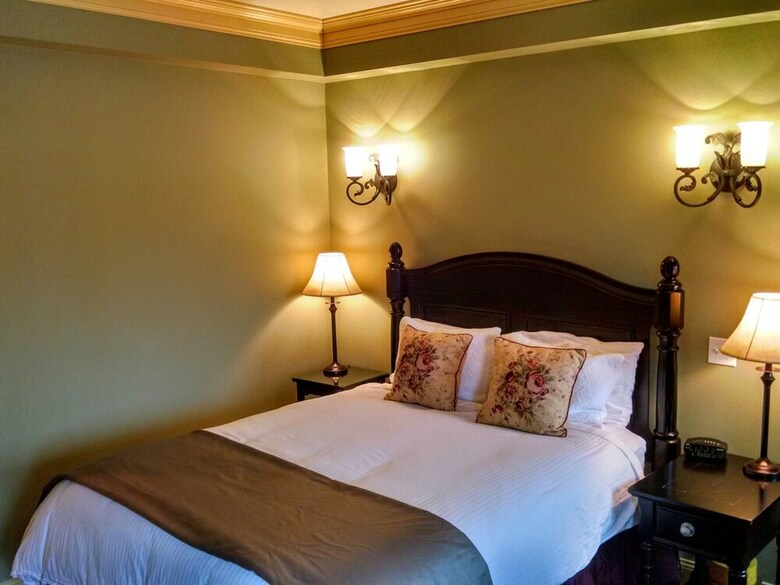 The Vintage Inn Bed And Breakfast