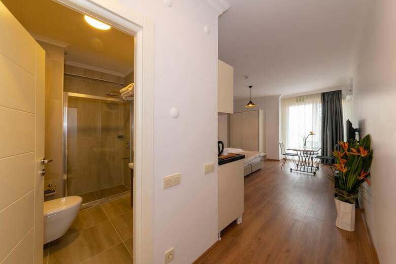 Hotel Joy Suites