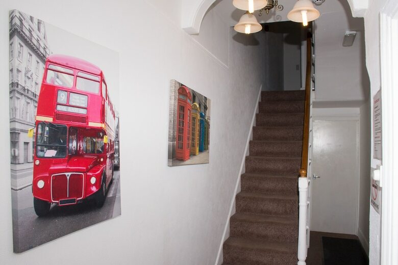 Hotel Deene House