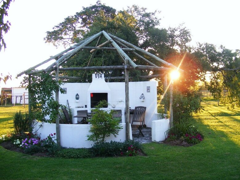 Hotel Kingston Farm