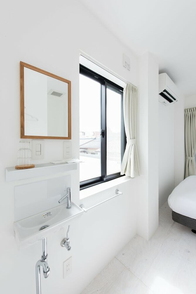 Hotel Stay & Wash