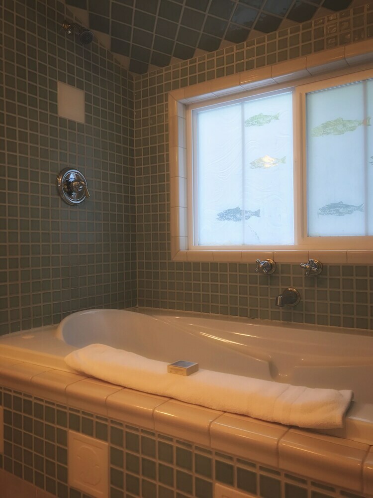 Hotel China Beach Retreat
