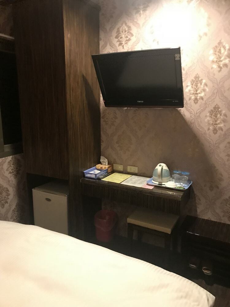 Baseball Exquisite Hotel