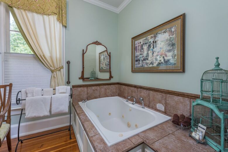 Hill House Bed And Breakfast