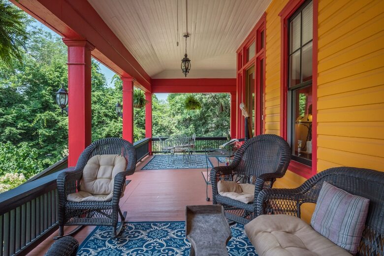 Hill House Bed And Breakfast