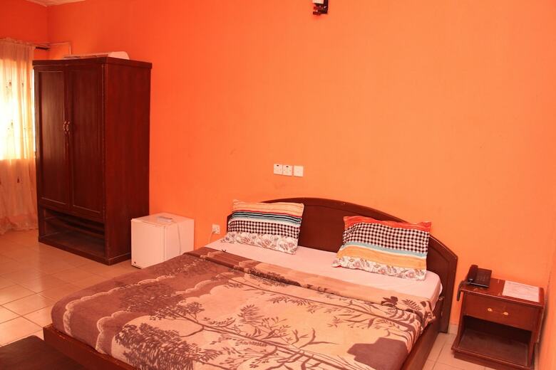 Gayyata Hotel