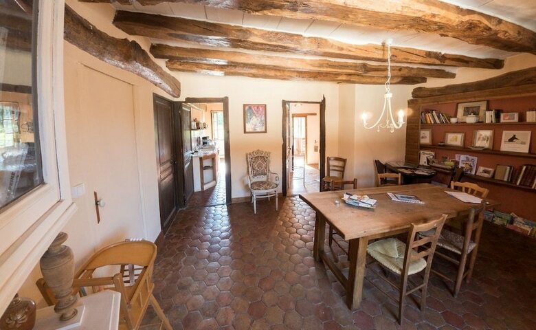 Hotel Chambres D'h�tes Esprit D'un Moment