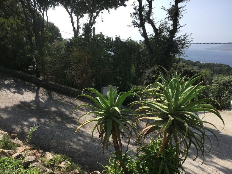 Bed & Breakfast Chambres D'h�tes �le de Beaut�
