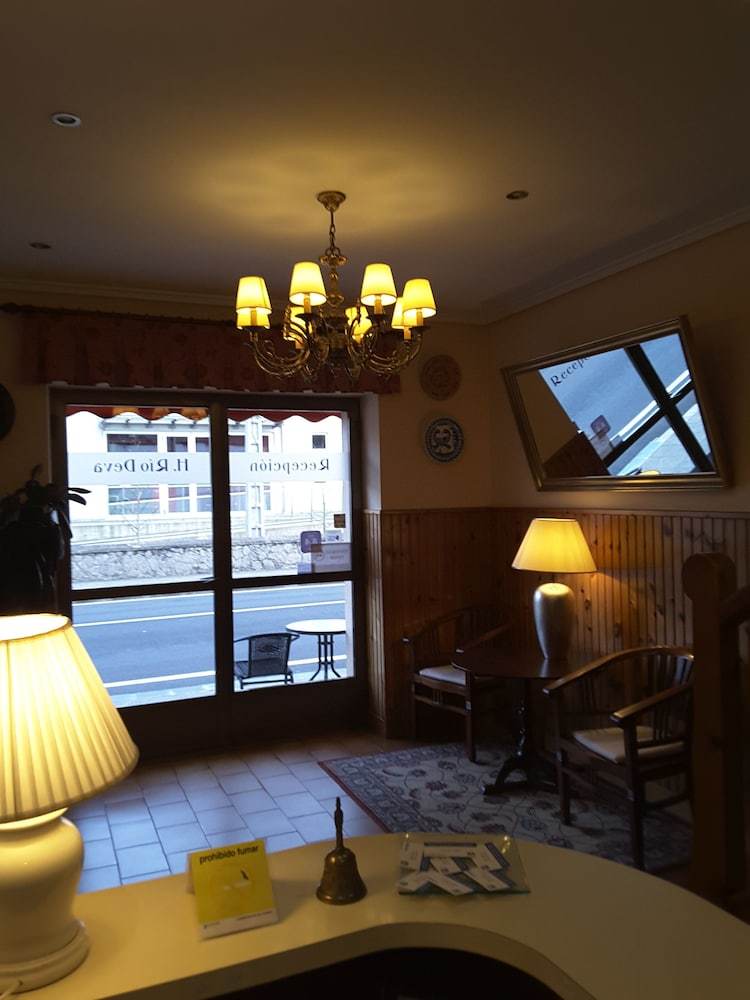 Hostal Riodeva