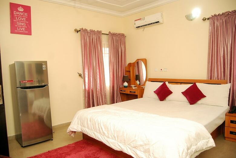 Hotel Mmmhouse