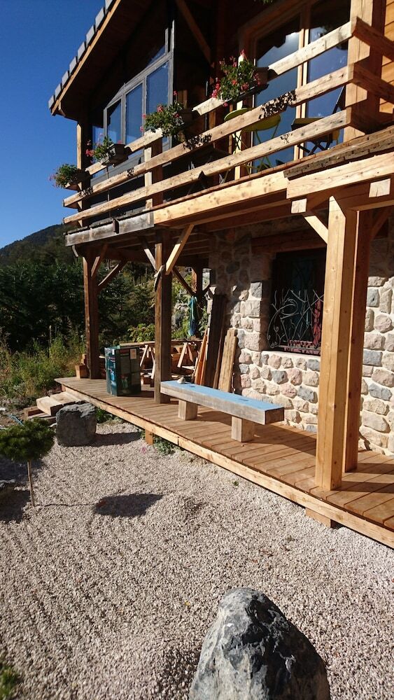 Bed & Breakfast Un Balcon En Montagne