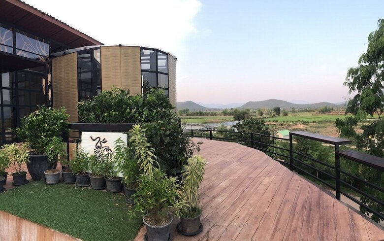 Hotel Rai Ruen Rom Organic Farm