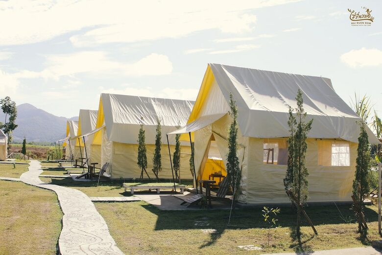 Hotel Rai Ruen Rom Organic Farm