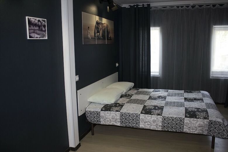 Hotel Esquire House