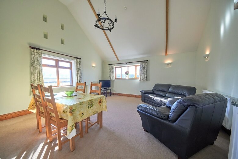The Victorian Barn Self Catering Holidays With Pool & Hot Tubs