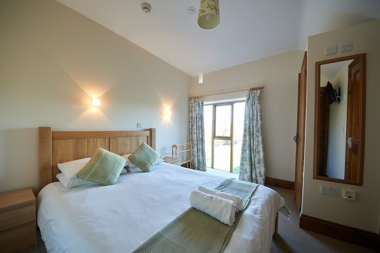 The Victorian Barn Self Catering Holidays With Pool & Hot Tubs