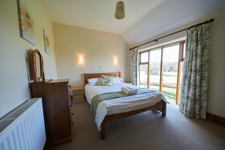 The Victorian Barn Self Catering Holidays With Pool & Hot Tubs