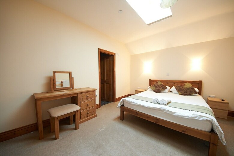 The Victorian Barn Self Catering Holidays With Pool & Hot Tubs