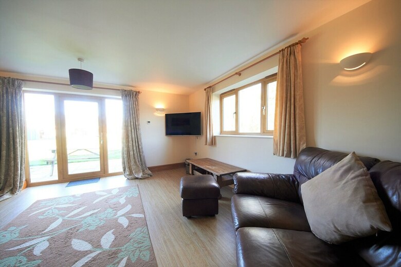 The Victorian Barn Self Catering Holidays With Pool & Hot Tubs