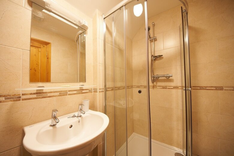 The Victorian Barn Self Catering Holidays With Pool & Hot Tubs