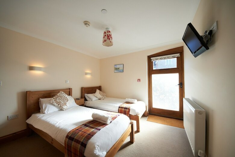 The Victorian Barn Self Catering Holidays With Pool & Hot Tubs