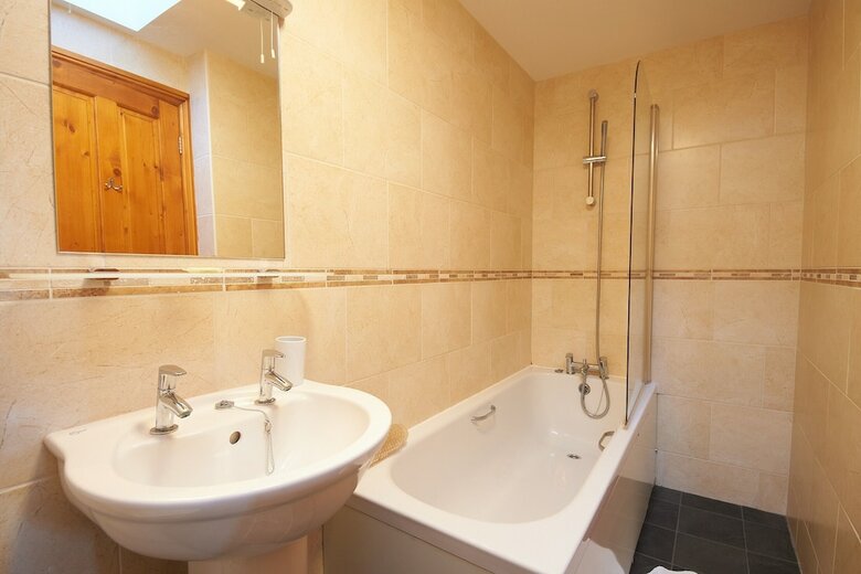 The Victorian Barn Self Catering Holidays With Pool & Hot Tubs