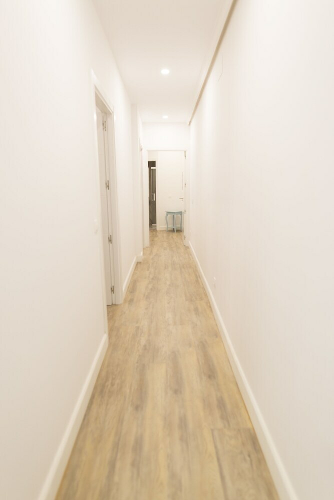 Apartamentos Dobo Homes Puerta Del Sol I
