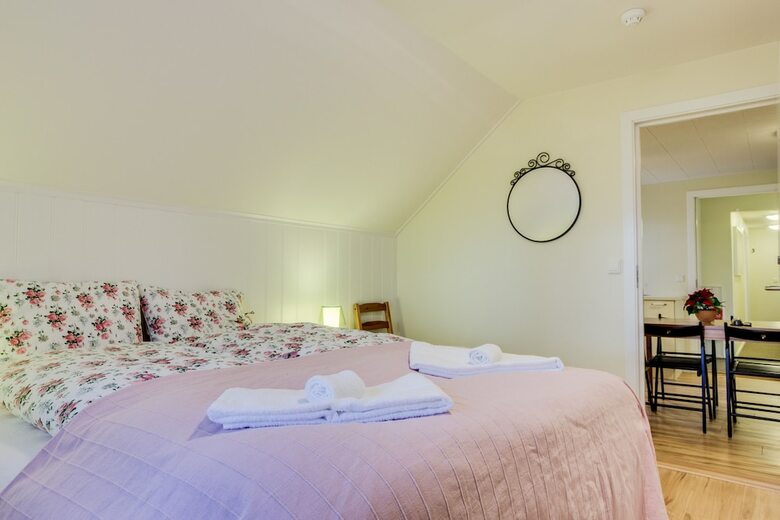 Hotel Eldst� Art Caf� Guesthouse