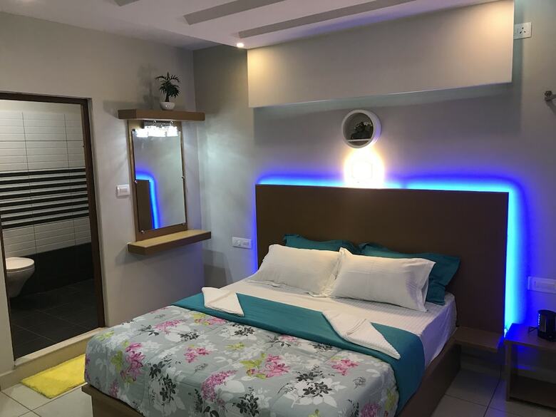 Hotel Mehakira Holiday Inn