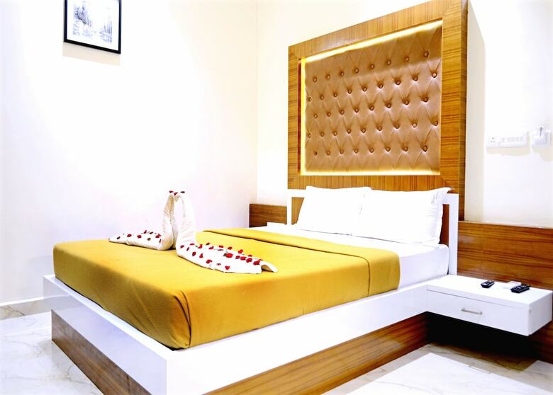 Hotel Tr Residency