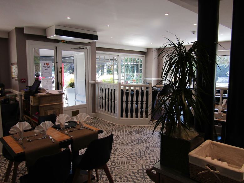 Hotel Le Creusot H�tel