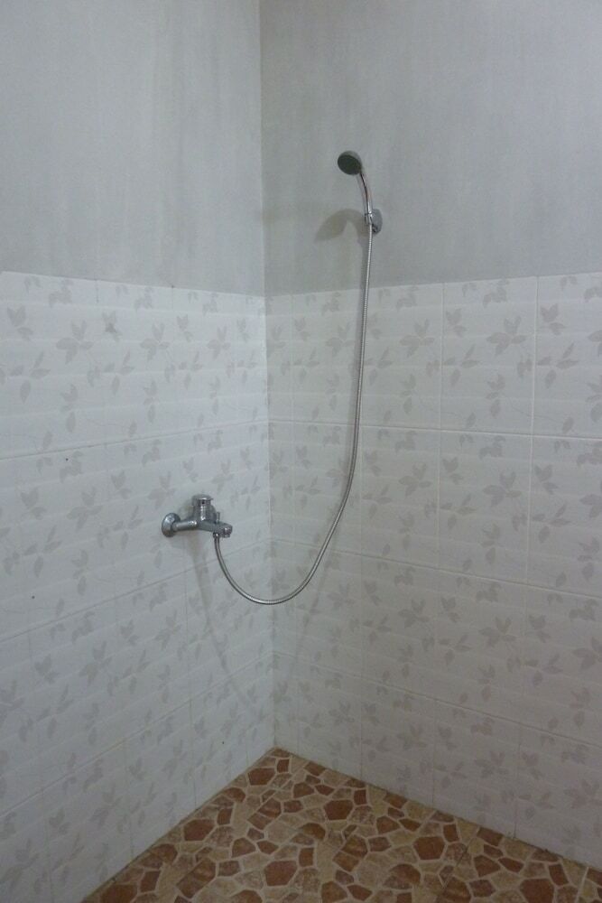 Hostal Surfers Dorm House