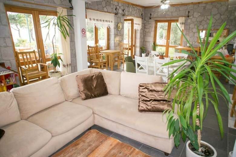 Bed & Breakfast Farmidaya Biotel