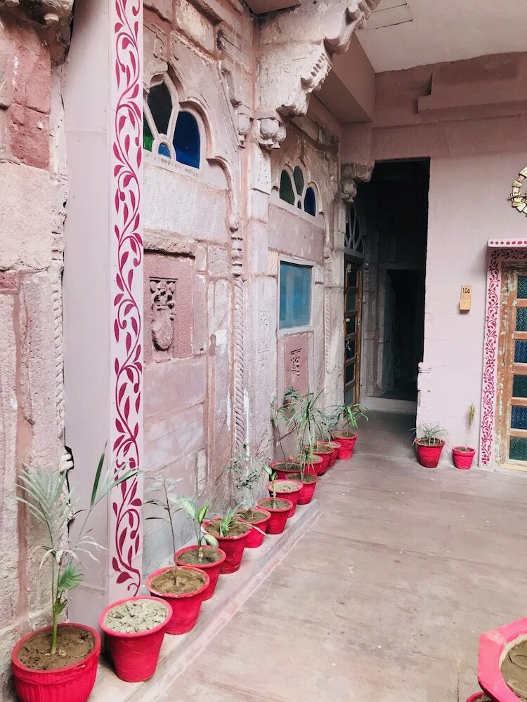 Hotel Rani Mahal