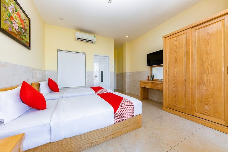 Oyo 343 Phu Quynh Hotel