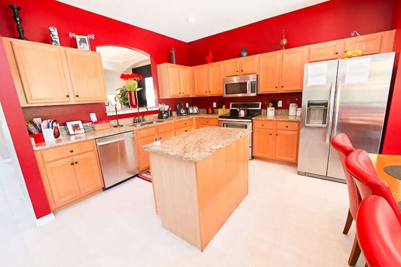 7br 4.5ba Home In Emerald Island Resort By Cv-2767