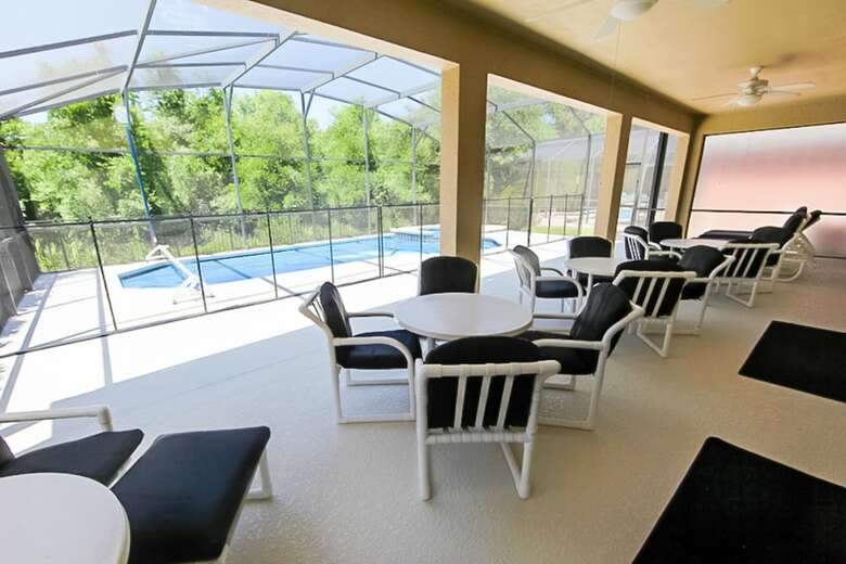 7br 4.5ba Home In Emerald Island Resort By Cv-2767