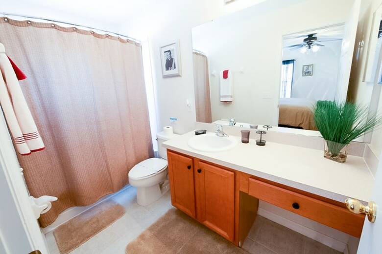 7br 4.5ba Home In Emerald Island Resort By Cv-2767